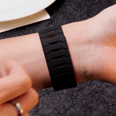 SnapLock Secure Magnetic Apple Watch Band